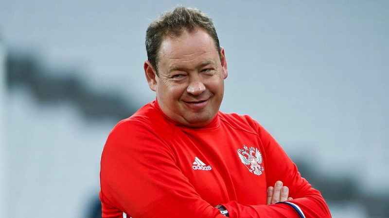 Главный тренер казанцев Леонид Слуцкий